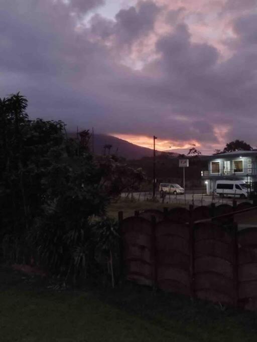 Apartamento Vista Al Arenal Lägenhet La Fortuna Exteriör bild
