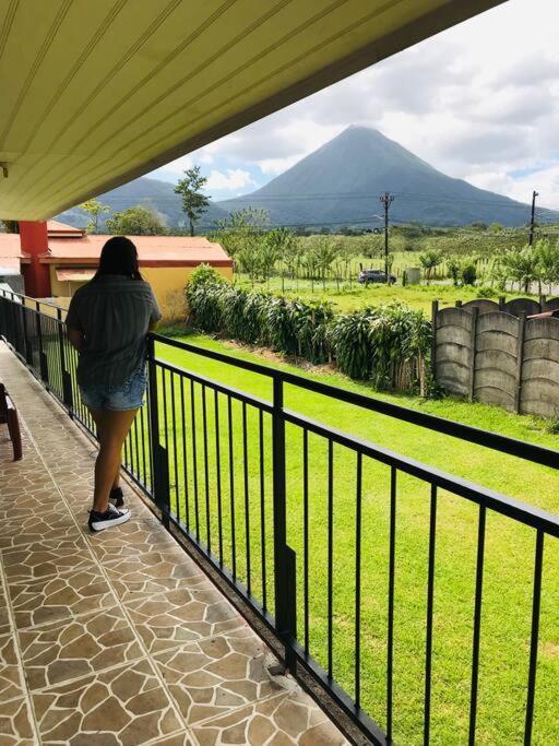 Apartamento Vista Al Arenal Lägenhet La Fortuna Exteriör bild